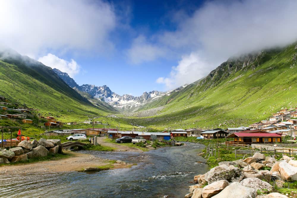 Karadeniz Kamp Alanları