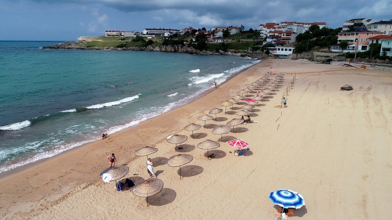 Bağırganlı Plajı Kamp Alanı
